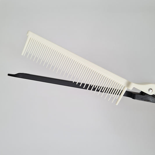 Hashtaghairkit black and white clipcomb